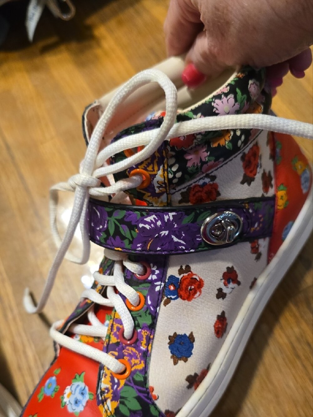 Coach Ladies Floral Red and Purple Low-Top Sneakers - Picture 7 of 11